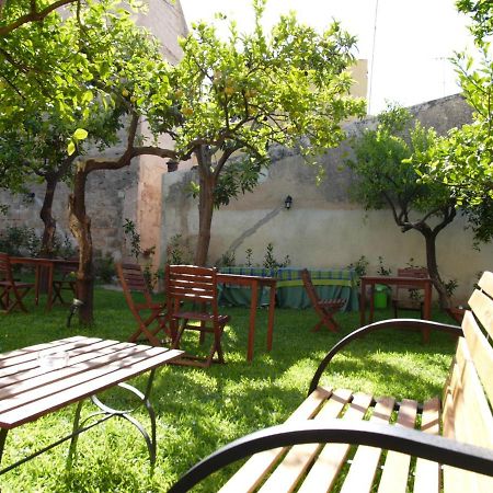 Il Giardino Del Barocco Panzió Noto Kültér fotó